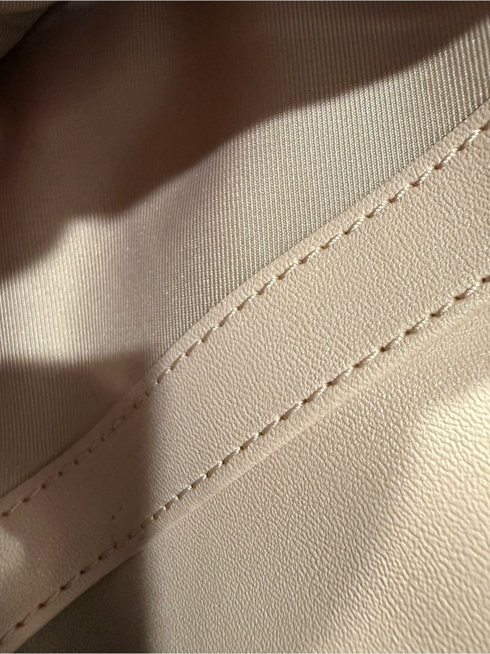 Tory Burch Blush Pink Pebbled Leather Zip Wallet with Gold Logo - Picture 12 of 16